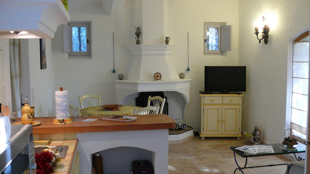 Les Bastides De L'Auviduery Villa Moissac-Bellevue Bagian luar foto